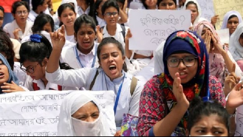 Qindra të plagosur nga protestat e studentëve në Bangladesh