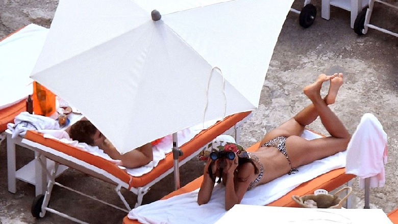 Irina Shayk zgjedh Italinë për pushime, “çmend” fansat me format e saj (FOTO)