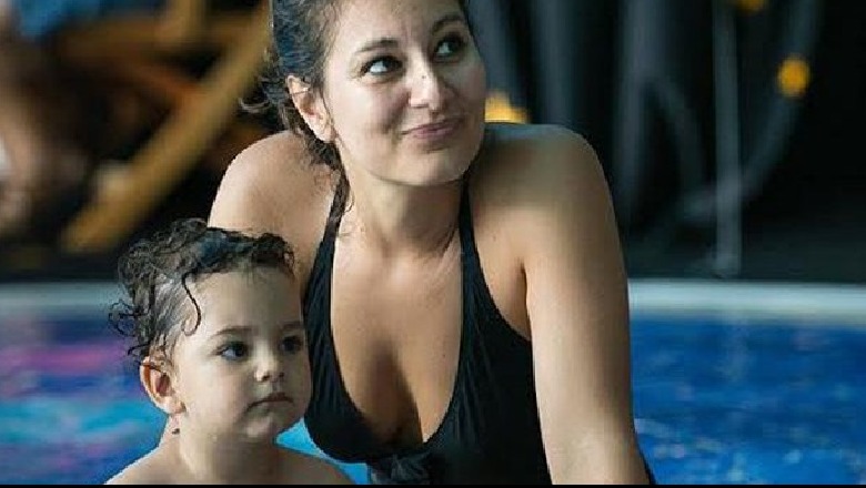 Erla Mëhilli bëhet nënë për herë të dytë, poston foton e ëmbël të vogëlushit (Foto)
