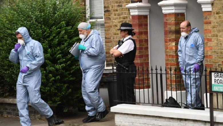 Ngjarje e rëndë në Londër/ Fëmija 6 vjeçar gjen nënën e vdekur në banesë 