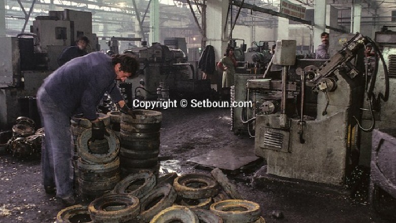 Sot nuk egzistojnë më, pamje të rralla brenda fabrikave të komunizmit (Foto)