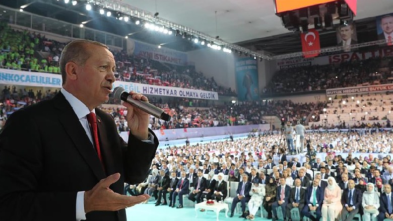 ‘Ose do të bëhemi, ose do të vdesim’, Erdogan i tregon muskujt Trump-it: Nuk përkulemi para jush!