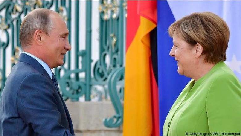 Merkel dhe Putin – Kundёrshtarё tё besueshёm nё kohё tё pasigurta