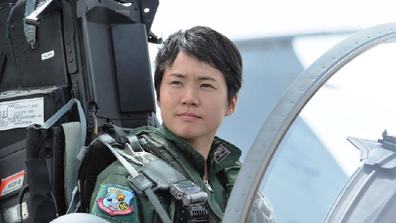 Japoni, Misa Matsushima bëhet femra e parë që do të drejtojë një avion luftarak