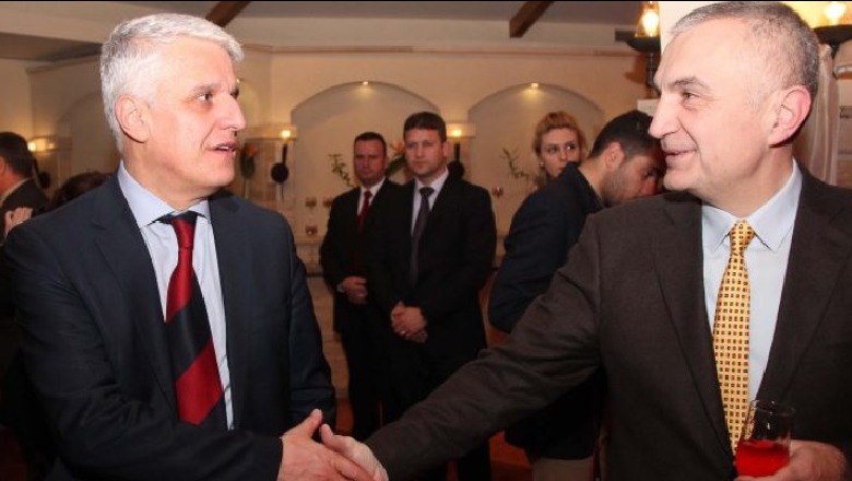 Vdekja e senatorit McCain, reagon politika shqiptare: Humbëm një mik, vështirë të zëvendësohet 