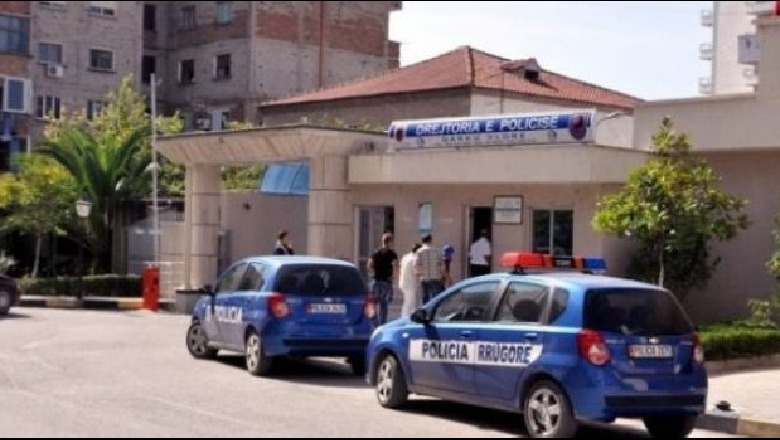Kapen për një portofol, u zbulohen edhe 4 vjedhje të tjera, dy në pranga në Vlorë (EMRAT)