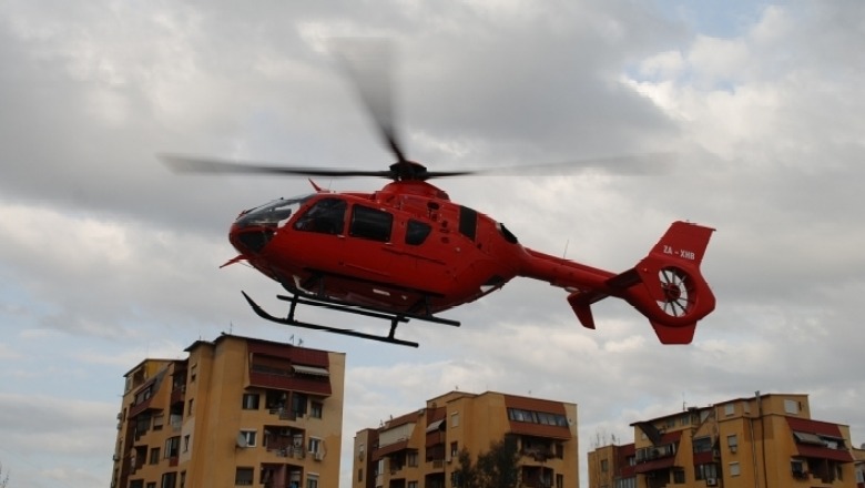 Sherr në një lokal në Dibër/ Plagoset me thikë 49-vjeçari, transportohet me helikopter drejt Tiranës