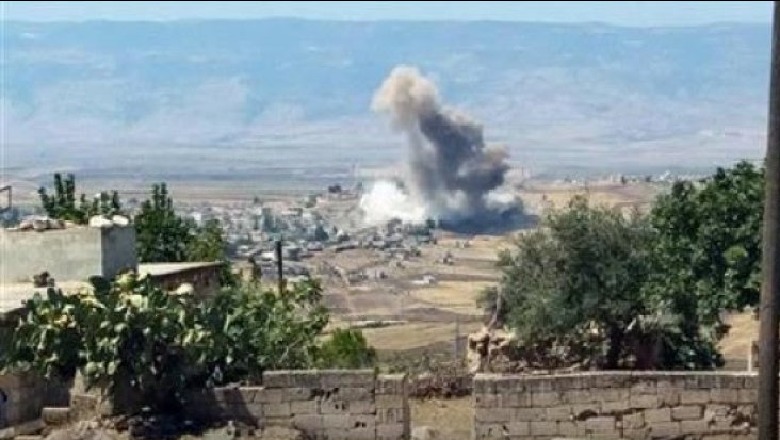 Siri, vriten 9 civilë duke përfshirë tre fëmijë në fshatin Mahard në provincën Hama