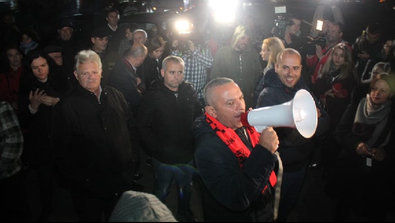Unaza e Re/ Protestuesi nga Durrësi: Toka, familja dhe nderi mbrohen me gjak