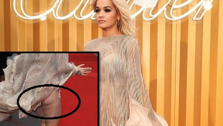 Era i ngre fustanin, Rita Ora shfaqet me të pasmet zbuluar (Foto)