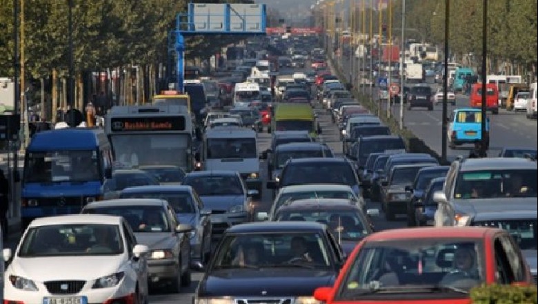 Sot hyn në fuqi vendimi, këto automjete nuk do lejohen të importohen në Shqipëri