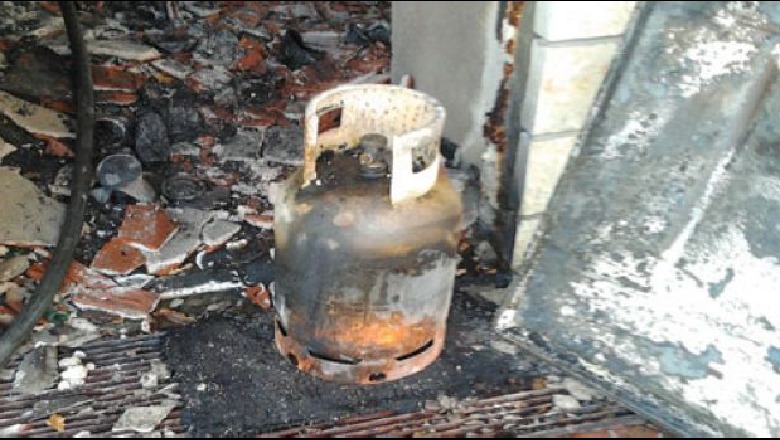 Elbasan, shpërthen bombola e gazit brenda në banesë, shpëton pa lëndime familja