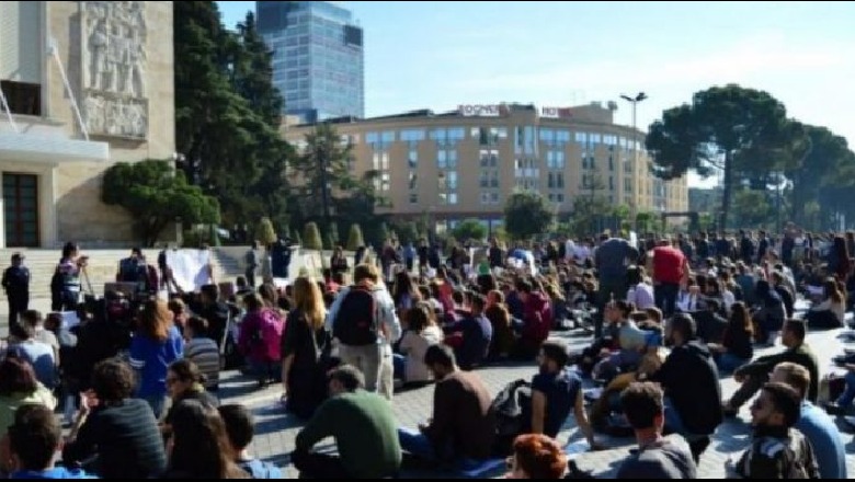 Protesta e studentëve/ Anëtari i Senatit Akademik të Politeknikut: Kemi reflektuar, momenti për dialog