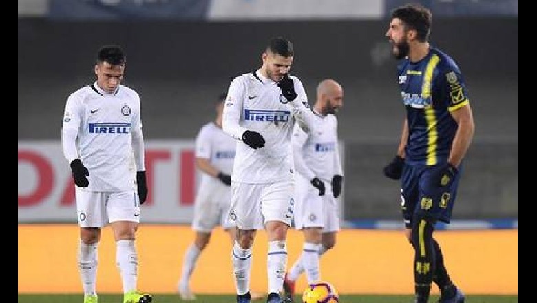 Seria A/ Napolit i mjafton Albiol, Interi ndalet nga një 'gjysh’, Milani për turp (VIDEO)
