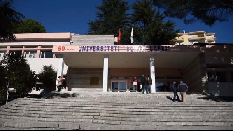 Dëmi financiar/ 42 pedagogë në Gjirokastër u paguan pa u diplomuar