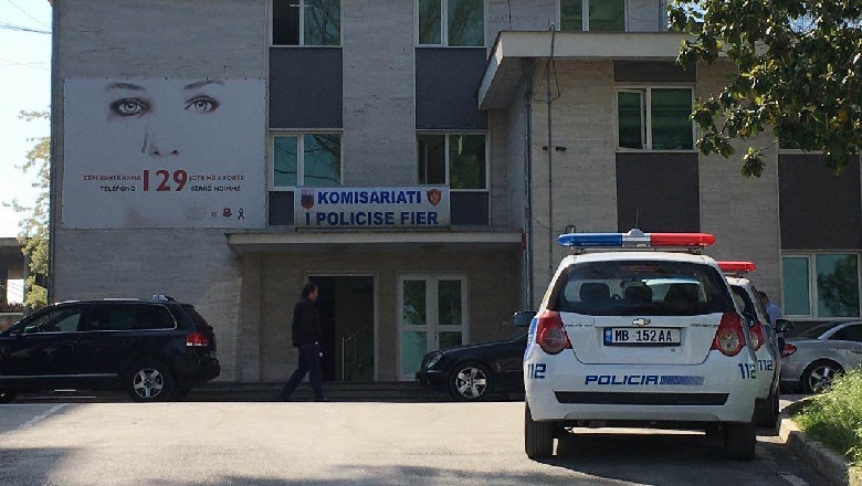 Plagoset me armë zjarri polici privat në Fier, e qëlloi aksidentalisht kolegu i tij (EMRI)