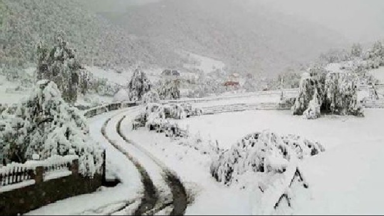Kukës, i bllokuar nga bora në fshatin Tërshenë, helikopteri sjell në Tiranë 50-vjeçarin e sëmurë