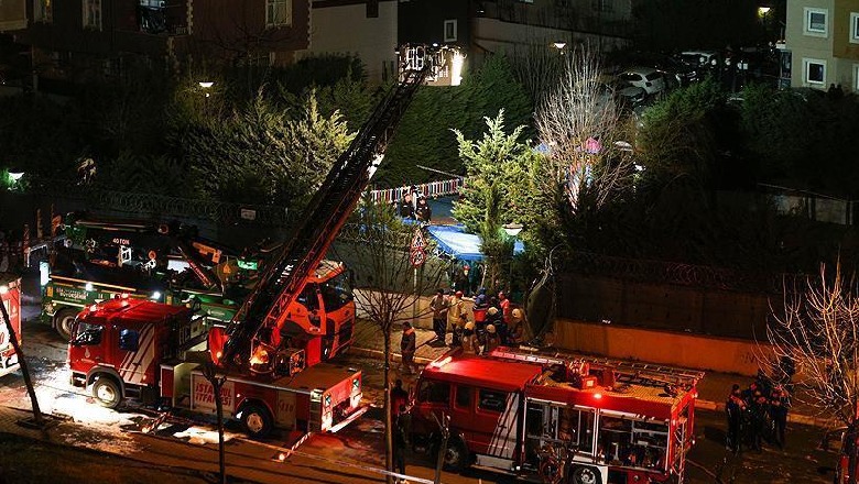 Turqi, helikopteri rrëzohet gjatë një ulje urgjente/ 4 ushtarë humbin jetën