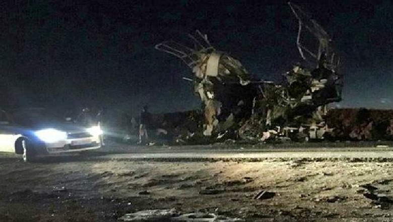 Iran 27 gardistë humbin jetën si pasojë e një sulmi kamikaz me makinë