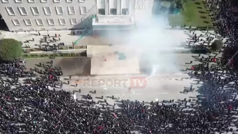 Bilanci i tubimit/ Ja sa policë, gazetarë dhe protestues u lënduan