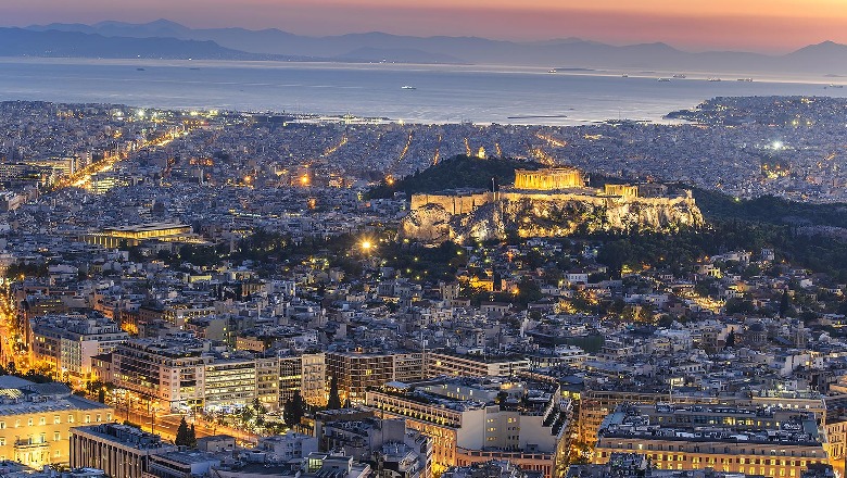 A ëndërroni edhe ju për një jetë në Greqi apo në BE? Kush ka para mund të bëhet europian fare lehtë