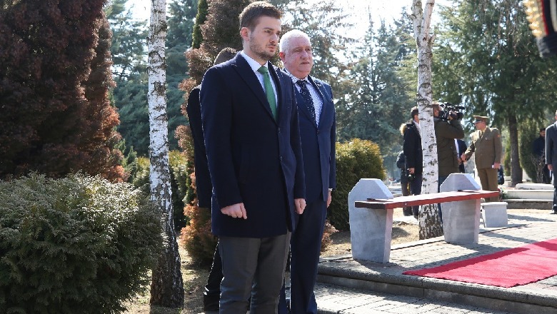 Cakaj në Maqedoni, merr pjesë në ceremoninë përkujtimore të ish-Presidentit Trajkovski