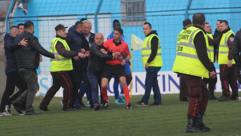 Ndalet futbolli në Shqipëri/ Arbitrat bojkotojnë kampionatin: Na rrezikohet jeta