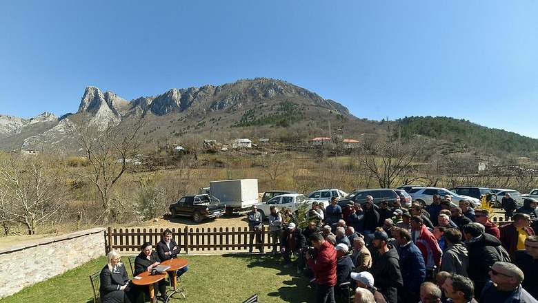 Balluku me banorët e Mirditës: Anulohet ndërtimi i dy HEC-ve në lumin Urakë