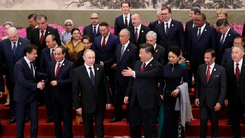 Samiti i Rrugës së Re të Mëndafshit - Marrëveshje në vlerë 57 miliardë euro