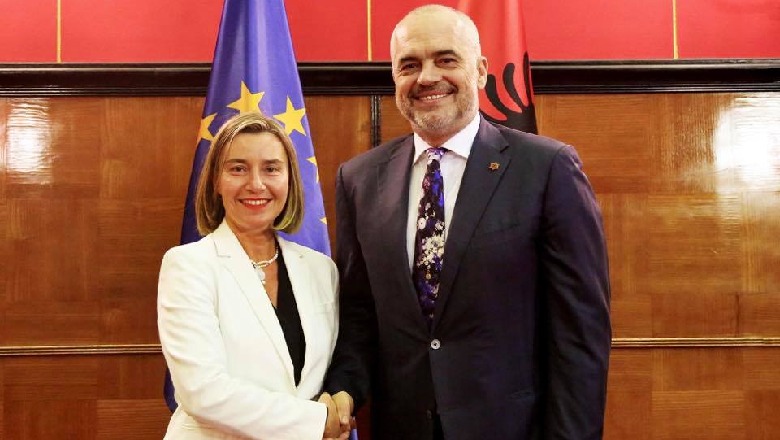 Mogherini në Ditën e Europës në Tiranë/ Takim me Ramën dhe përfaqësues të opozitës
