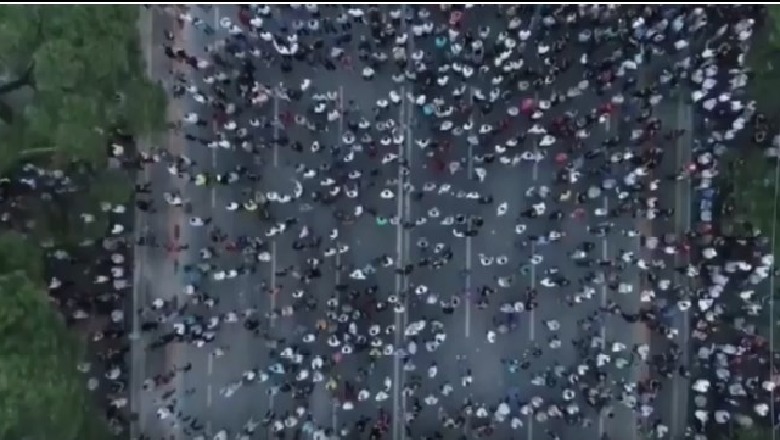 Përgjimet e Dakos nuk frymëzuan protestën, pjesëmarrja më e vogël se herën e kaluar (VIDEO)