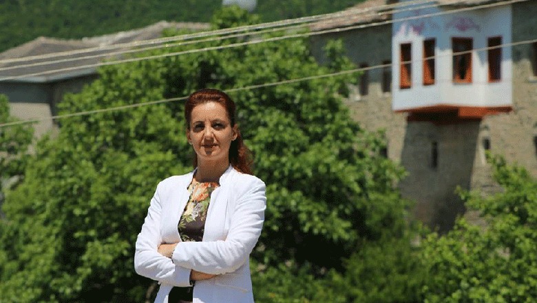 Kallëzohet në Prokurori Kryebashkiakja e Gjirokastrës