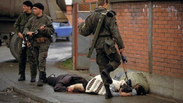 Vrau dhjetëra shqiptarë në Lipjan në 1999, arrestohet serbi për krime lufte në Kosovë