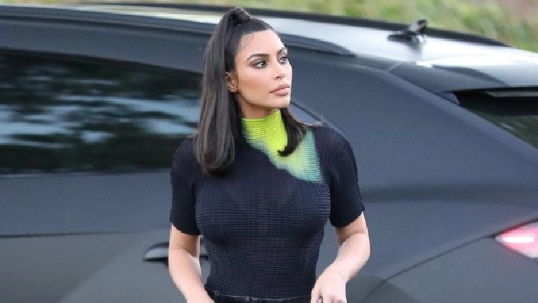 Si nuk plasi? Kim Kardashian bën veshjen e papërshtatshme në vapën përvëluese (FOTO)