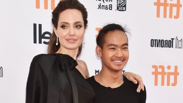 Djali fillon universitetin, Angelina Jolie nuk mban dot lotët (VIDEO)