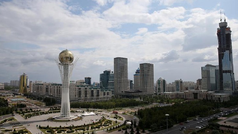 Kazakistani do të paguajë borxhet prej rreth gjysmë milioni të qytetarëve të saj