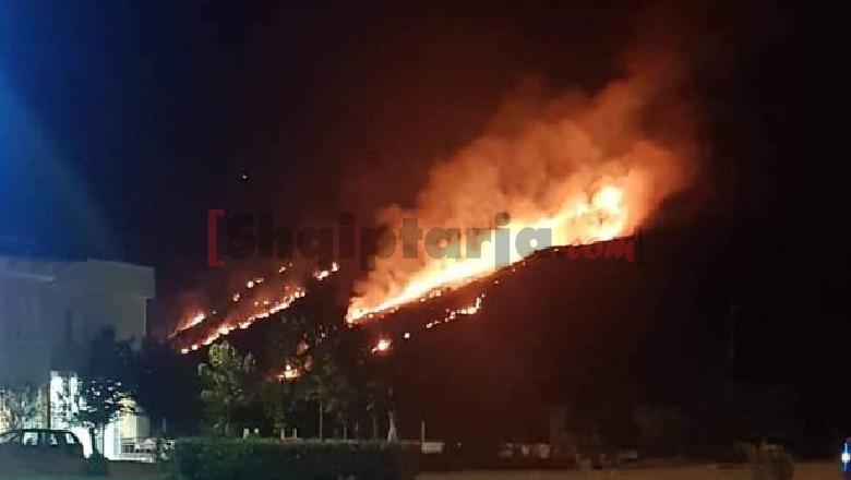 Zjarri i madh në Tepelenë, rrezikohen antenat e kompanive celulare