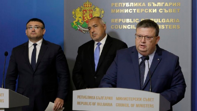 Bullgari, kreu i OJQ akuzohet se spiunon për Rusinë