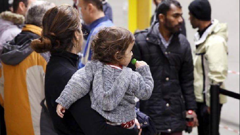 Eurostat nxjerr shifrat e shqiptarëve që kanë kërkuar azil në Francë dhe Angli për 2019