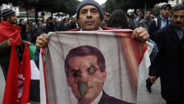 Vdes në ekzil ish-presidenti diktator i Tunizisë