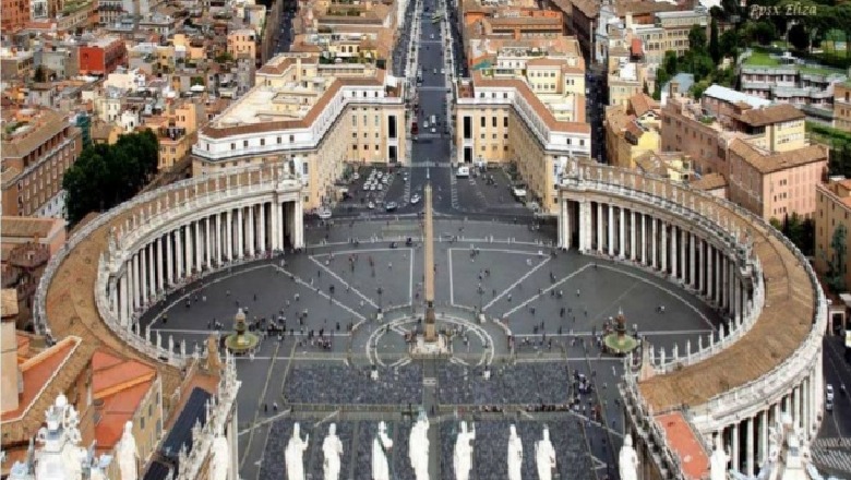 Sekretet e errëta dhe skandalet që tronditën Vatikanin