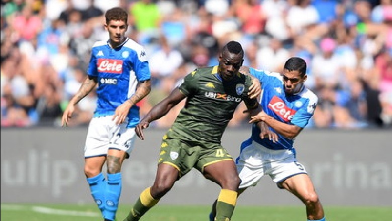 Balotelli s'i mjafton Brescia-s kundër Napolit, Lazio fiton me 'poker' ndaj Genoa-s