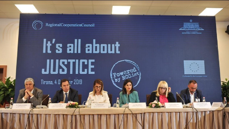 Konferenca e lartë e Drejtësisë: Mesazhet kryesore, sfidat e Ballkanit Perëndimor dhe shembulli i Shqipërisë me reformën në drejtësi