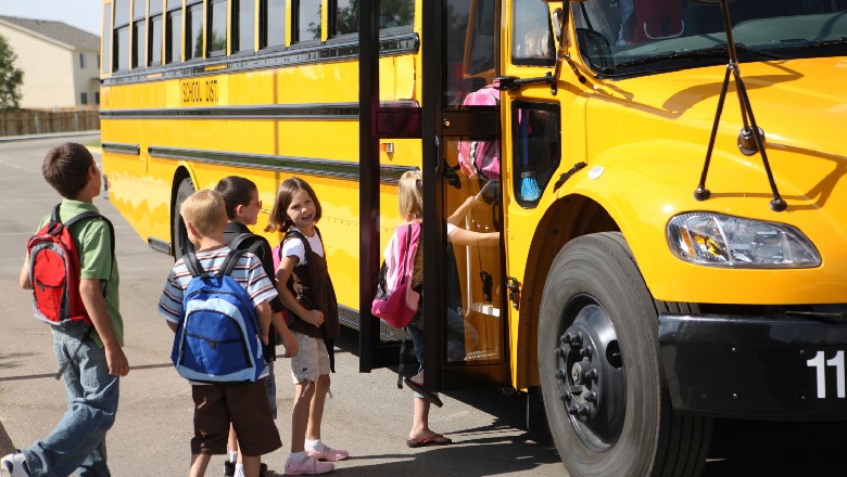 Rregullat të reja kundër ngacmimit, nxënësit që sillen keq dëbohen nga autobusi i shkollës