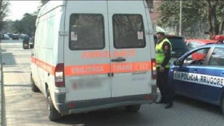 Tiranë/ Gjendet i pa jetë brenda makinës një 38-vjeçar, dyshohet për 'arrest kardiak'