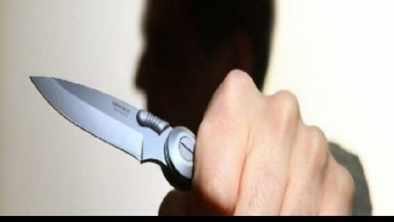 Elbasan- Burri tenton të vrasë gruan me thikë, policia ndërhyn në kohë