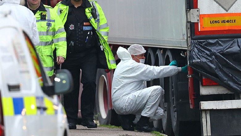Essex, viktimat në 'arkivolin metalik' kanë kërkuar ndihmë dhe janë përleshur me njëri tjetrin, arrestohen 4 persona