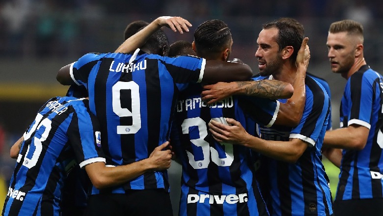 Inter fiton me vuajtje kundër Verona-s, por supergoli Barrela-s e ngjit përkohësisht në vendin e parë