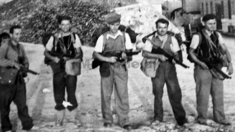 Dëshmia e profesor Miftar Spahijas: Si na stërviste koloneli britanik në Llavros të Greqisë, për rrëzimin e Enver Hoxhës