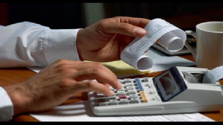 Shtyhet 6 muaj fiskalizimi për bizneset ekzistuese! Ahmetaj hedh dyshime për largimin e kasave fiskale 